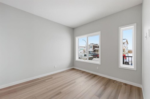 440 Lewiston Landing Ne, Calgary, AB - Indoor Photo Showing Other Room