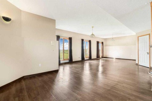 234173 Range Road 280, Rural Rocky View County, AB - Indoor Photo Showing Other Room