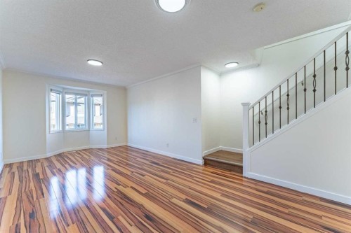 121 Eversyde Point Sw, Calgary, AB - Indoor Photo Showing Other Room