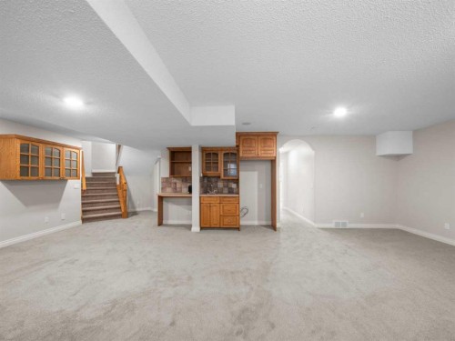 210 Evergreen Mews Sw, Calgary, AB - Indoor