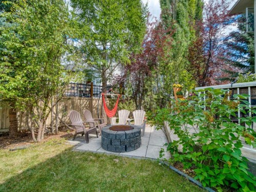 210 Evergreen Mews Sw, Calgary, AB - Outdoor