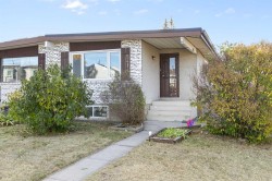 5414 Pensacola Crescent SE Calgary, AB T2A 2G6