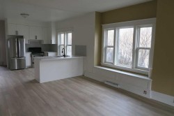 407 4 Avenue  Gleichen, AB T2K 0K4