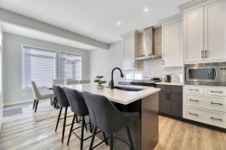 15 Creekside Grove SW Calgary, AB T2X 4A8