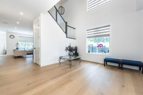 53 Hampstead Mews Nw, Calgary, AB - Indoor Photo Showing Other Room