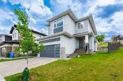 53 Hampstead Mews NW Calgary, AB T3A 2Z5