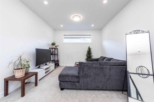 53 Hampstead Mews Nw, Calgary, AB - Indoor