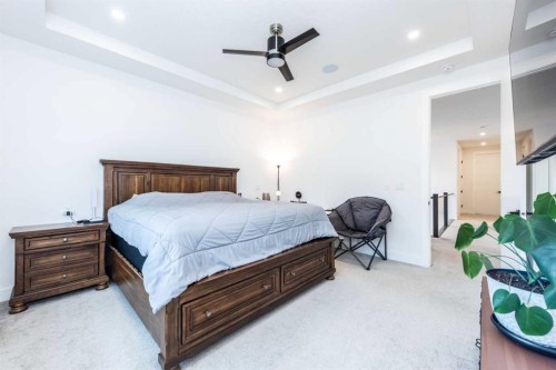 53 Hampstead Mews Nw, Calgary, AB - Indoor Photo Showing Bedroom