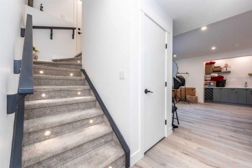 53 Hampstead Mews Nw, Calgary, AB - Indoor Photo Showing Other Room