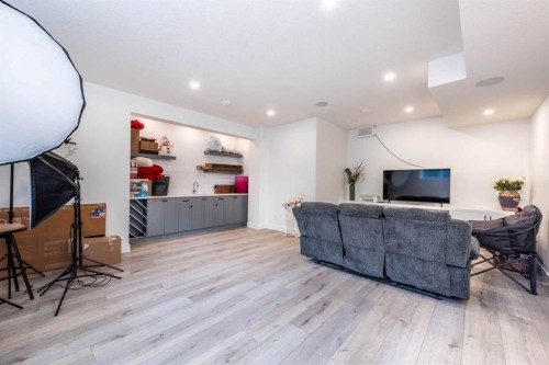 53 Hampstead Mews Nw, Calgary, AB - Indoor