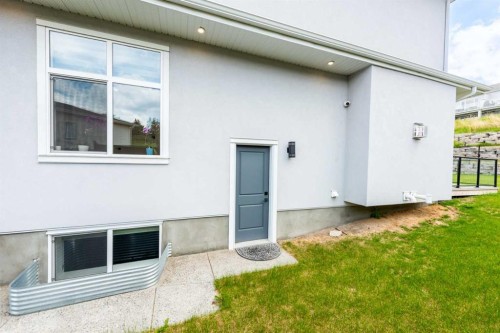 53 Hampstead Mews Nw, Calgary, AB - Outdoor With Exterior