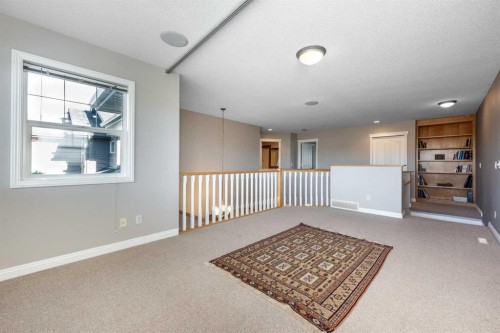 190 Everstone Drive Sw, Calgary, AB - Indoor Photo Showing Other Room