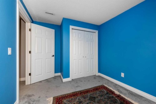 190 Everstone Drive Sw, Calgary, AB - Indoor Photo Showing Other Room