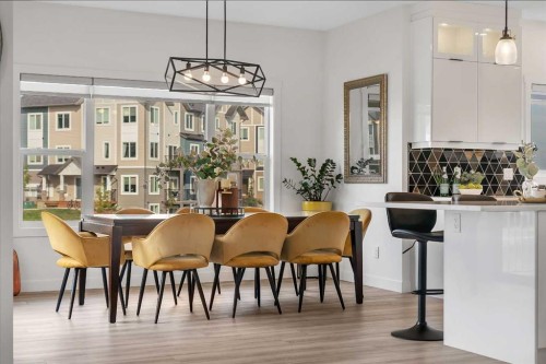 1315 Bayside Drive Sw, Airdrie, AB - Indoor Photo Showing Dining Room