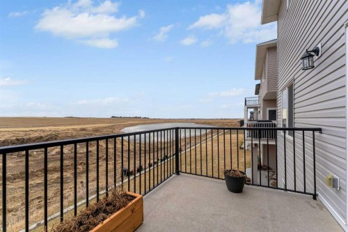 838 Edgefield Street, Strathmore, AB - Outdoor With Exterior