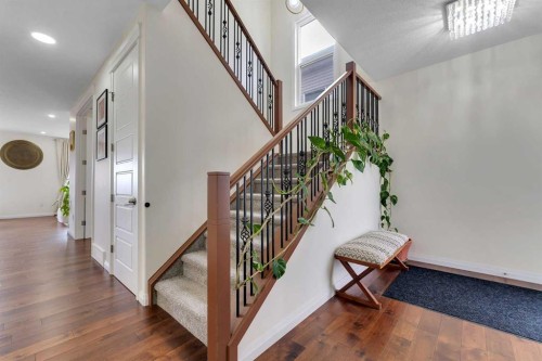 838 Edgefield Street, Strathmore, AB - Indoor Photo Showing Other Room