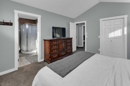 3 Aspen Landing, Strathmore, AB - Indoor Photo Showing Bedroom
