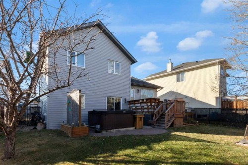3 Aspen Landing, Strathmore, AB - Outdoor