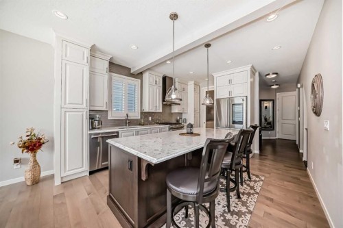 226 West Grove Point Sw, Calgary, AB - Indoor