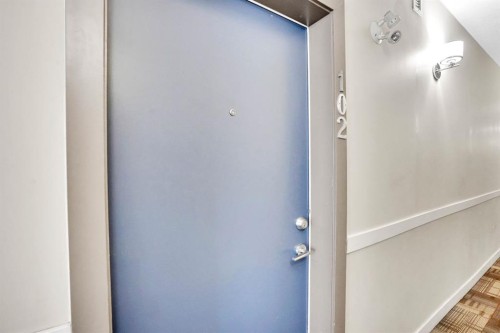 102-3 Taracove Estate Drive Ne, Calgary, AB - Indoor