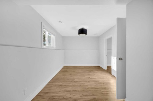 91 Shawglen Way Sw, Calgary, AB - Indoor Photo Showing Other Room