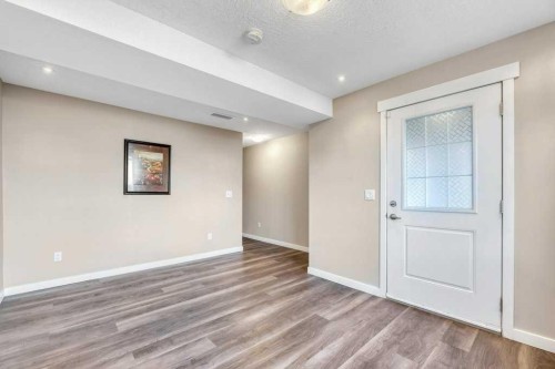 2450 Baysprings Link Sw, Airdrie, AB - Indoor Photo Showing Other Room