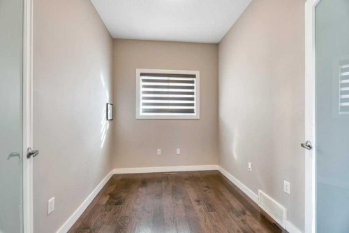 2450 Baysprings Link Sw, Airdrie, AB - Indoor Photo Showing Other Room