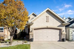 123 Cranwell Close SE Calgary, AB T3M 1B1