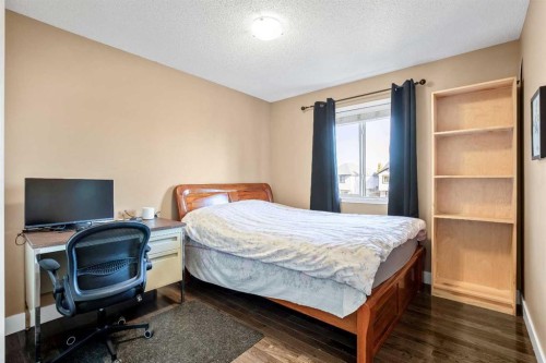 123 Cranwell Close Se, Calgary, AB - Indoor Photo Showing Bedroom