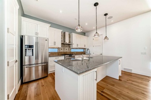 2323 3 Avenue Nw, Calgary, AB - Indoor Photo Showing Kitchen With Stainless Steel Kitchen With Upgraded Kitchen