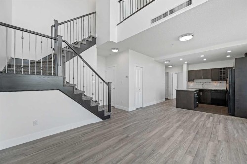 2404-77 Spruce Place Sw, Calgary, AB - Indoor Photo Showing Other Room