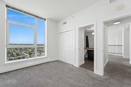 2404-77 Spruce Place Sw, Calgary, AB - Indoor Photo Showing Other Room