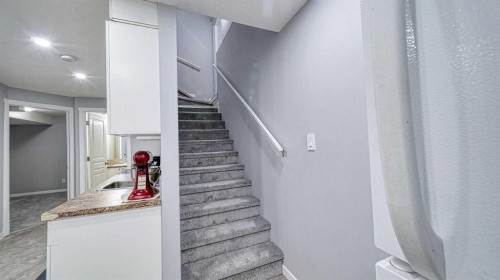 635 Taradale Drive Ne, Calgary, AB - Indoor Photo Showing Other Room