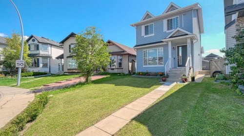 635 Taradale Drive Ne, Calgary, AB - Outdoor With Facade