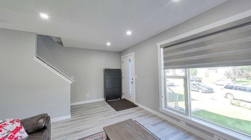 635 Taradale Drive Ne, Calgary, AB - Indoor Photo Showing Other Room