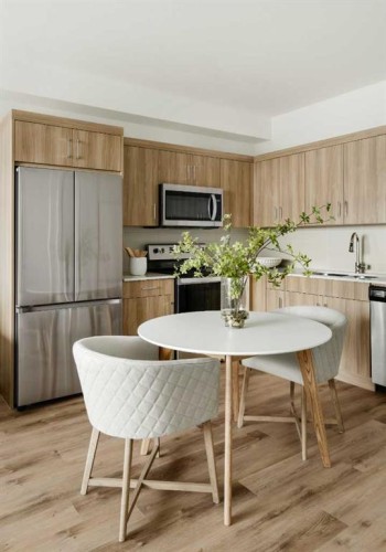 1316-14910 1 Street Nw, Calgary, AB - Indoor