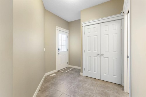 328 Silverado Plains Circle Sw, Calgary, AB - Indoor Photo Showing Other Room