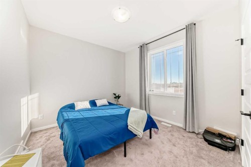 99 Cityline Point Ne, Calgary, AB - Indoor Photo Showing Bedroom