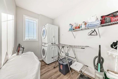 99 Cityline Point Ne, Calgary, AB - Indoor Photo Showing Laundry Room