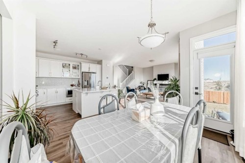 99 Cityline Point Ne, Calgary, AB - Indoor Photo Showing Dining Room