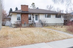 56 Lynndale Crescent SE Calgary, AB T2C 0T7