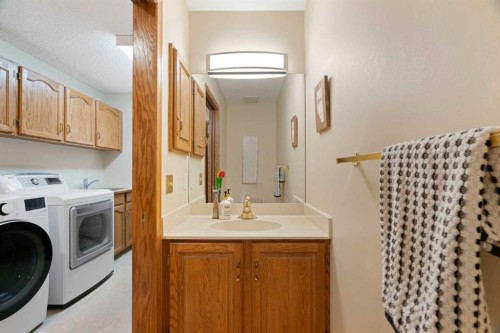 79 Edenstone View Nw, Calgary, AB - Indoor Photo Showing Laundry Room