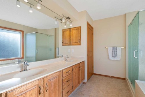 79 Edenstone View Nw, Calgary, AB - Indoor Photo Showing Bathroom