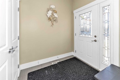 7432 Ogden Road Se, Calgary, AB - Indoor Photo Showing Other Room