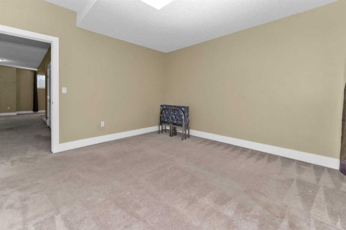 7432 Ogden Road Se, Calgary, AB - Indoor Photo Showing Other Room