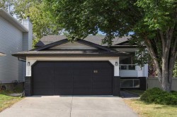 32 Rivercroft Close SE Calgary, AB T2C 3X1