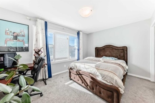 113 Howse Mount Ne, Calgary, AB - Indoor Photo Showing Bedroom