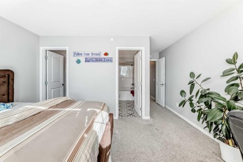 113 Howse Mount Ne, Calgary, AB - Indoor Photo Showing Bedroom