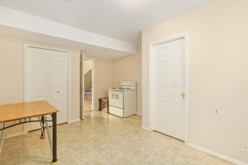 131 Panatella Close Nw, Calgary, AB - Indoor