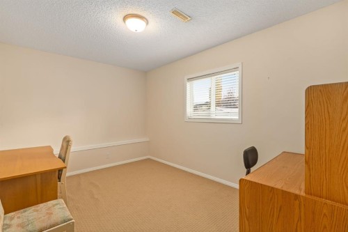 131 Panatella Close Nw, Calgary, AB - Indoor